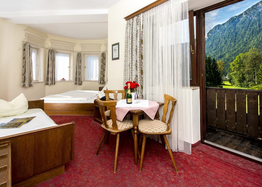 Hotel Koeppeleck Schoenau am Koenigsee Room photo
