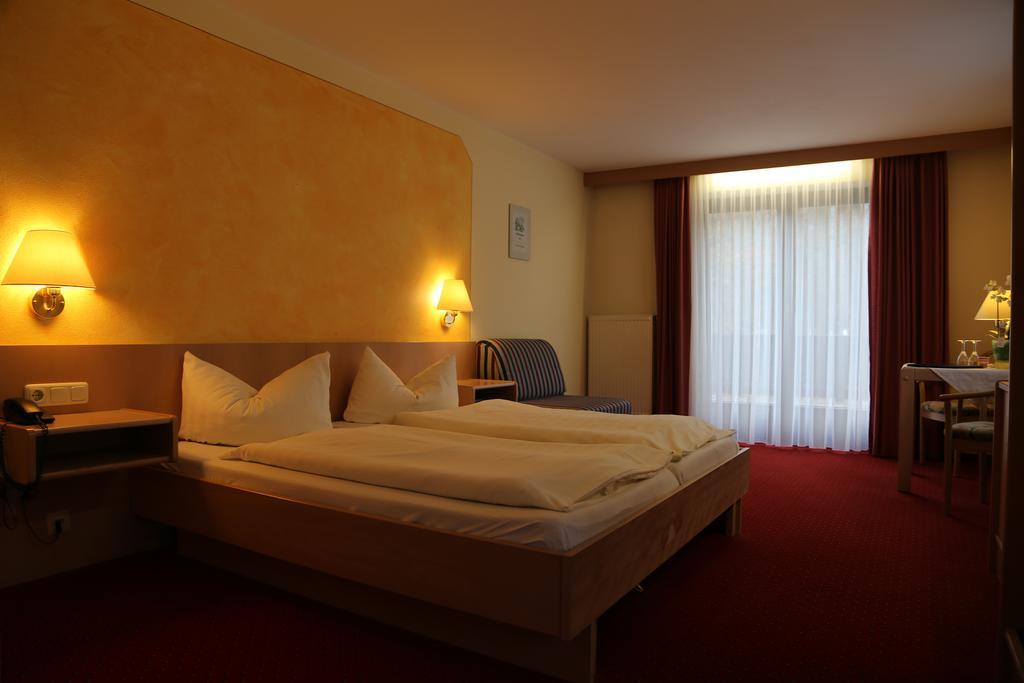 Hotel Koeppeleck Schoenau am Koenigsee Exterior photo