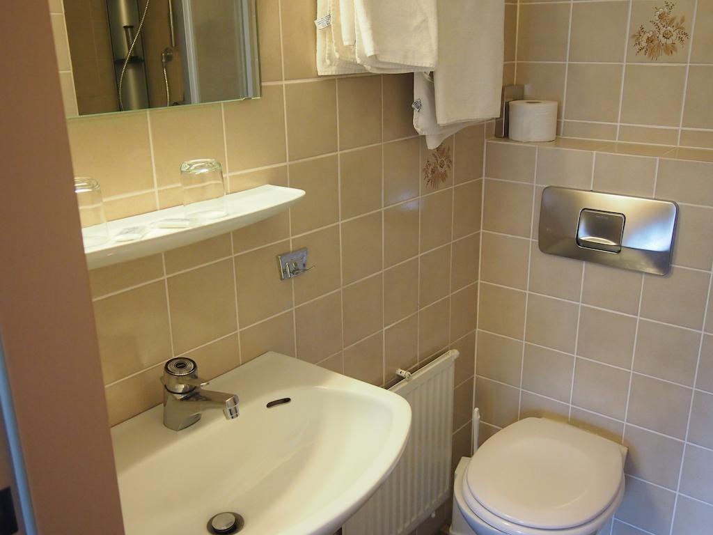 Hotel Koeppeleck Schoenau am Koenigsee Room photo